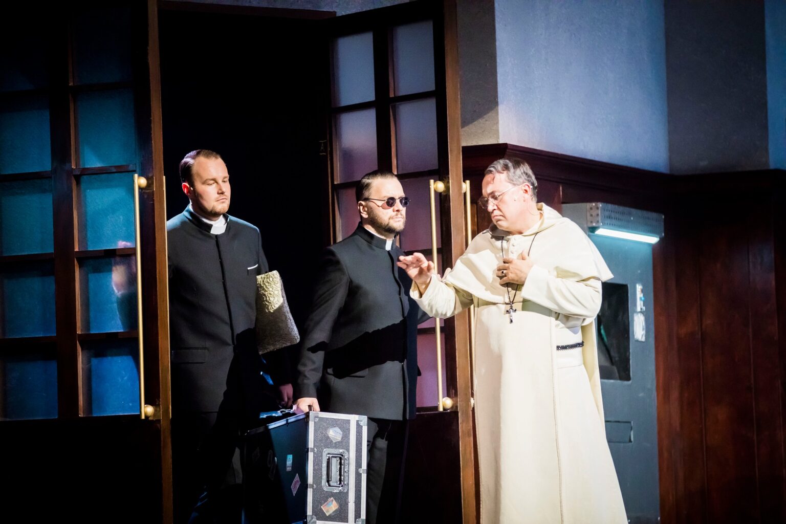 fotografia za spektaklu operowego "Ślepy tor"