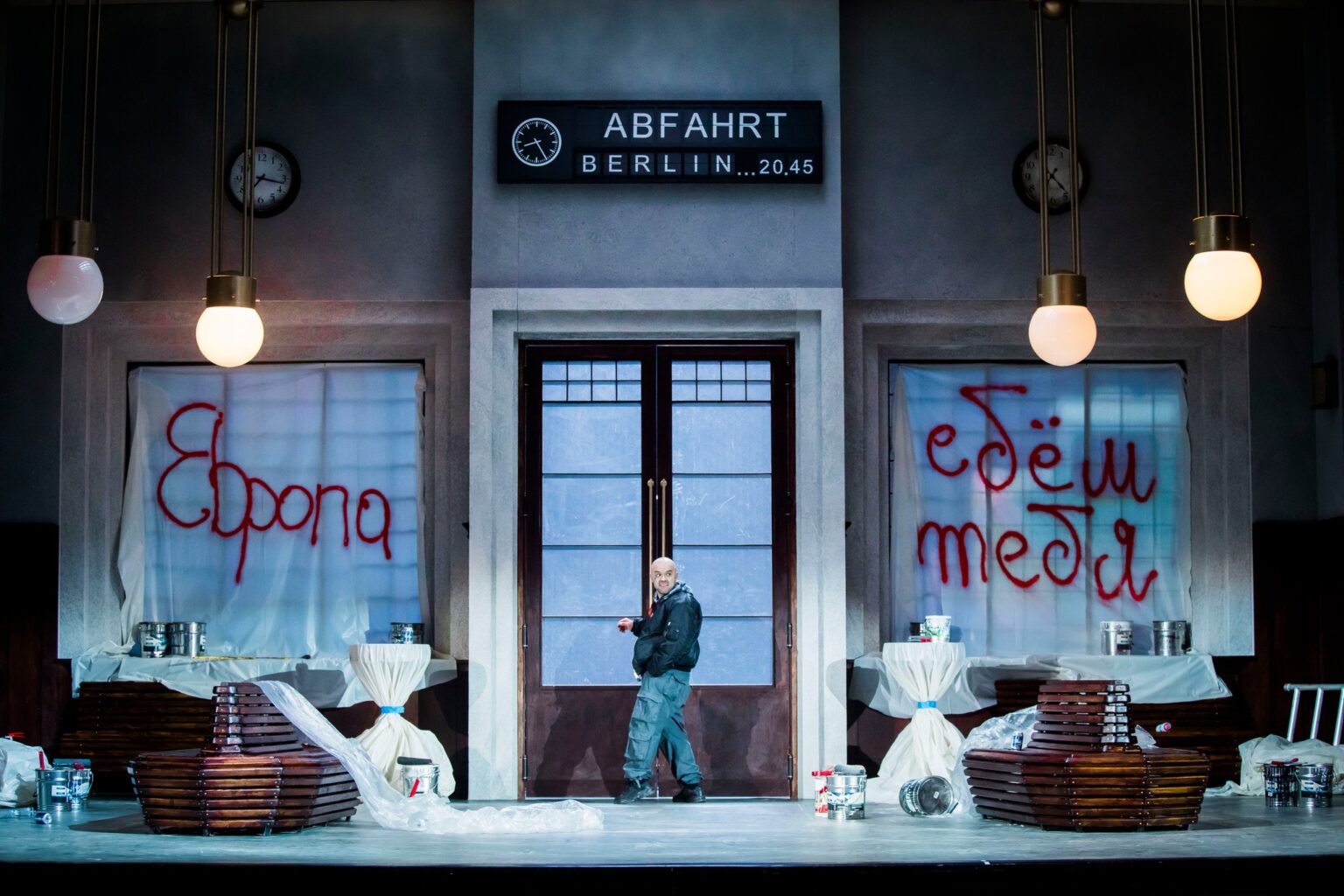 fotografia za spektaklu operowego "Ślepy tor"