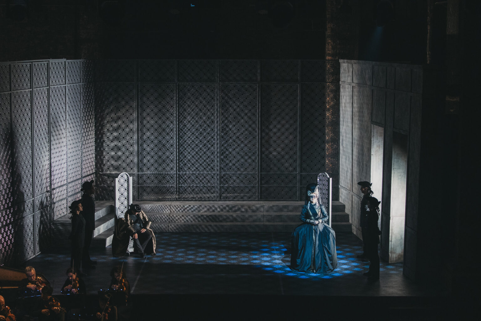 zdjęcie scenografii opery "Griselda"